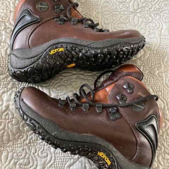 Women's Vibram Hiking Boots size 7 - Picture 6 of 6
